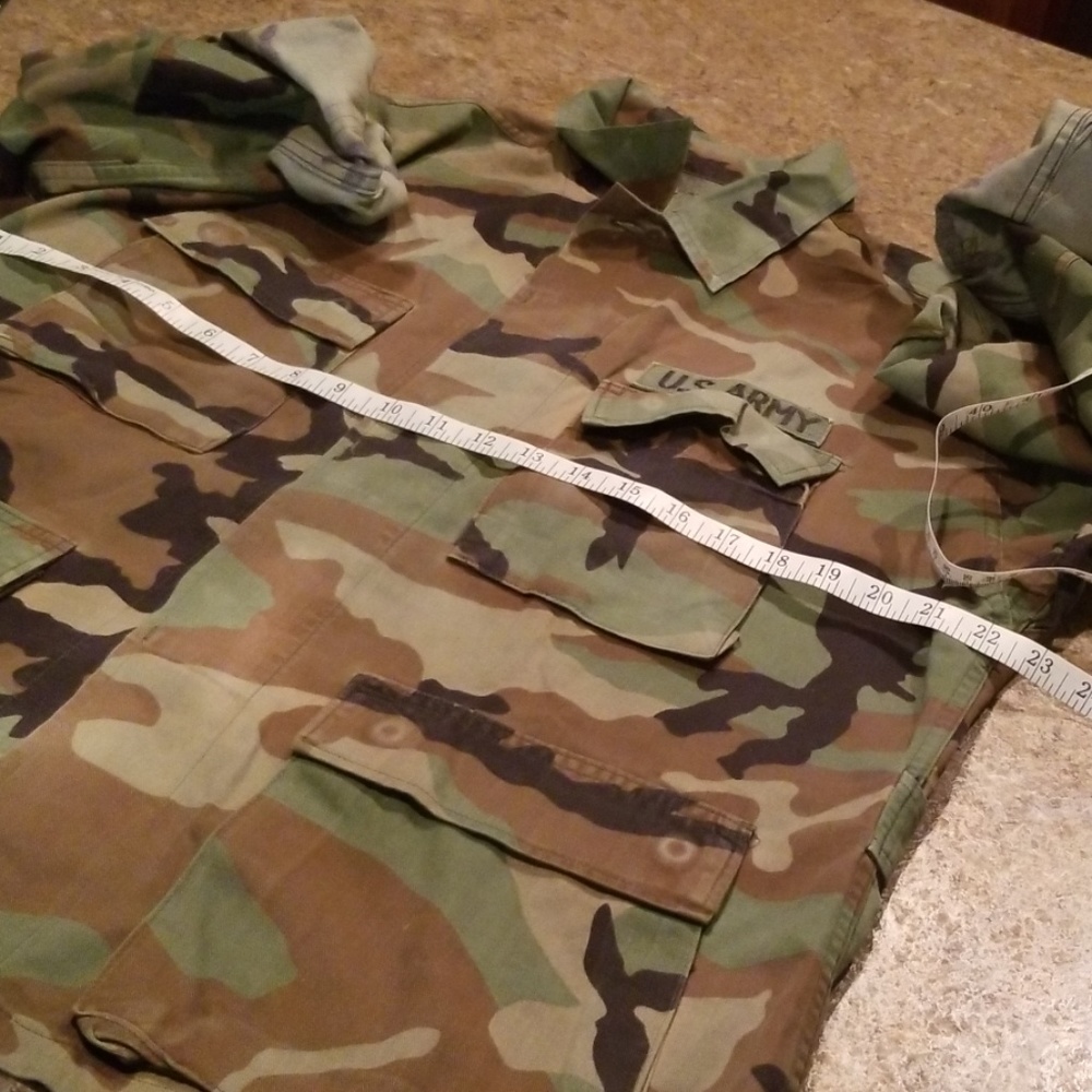 Military jacket. - Picture 3 of 3